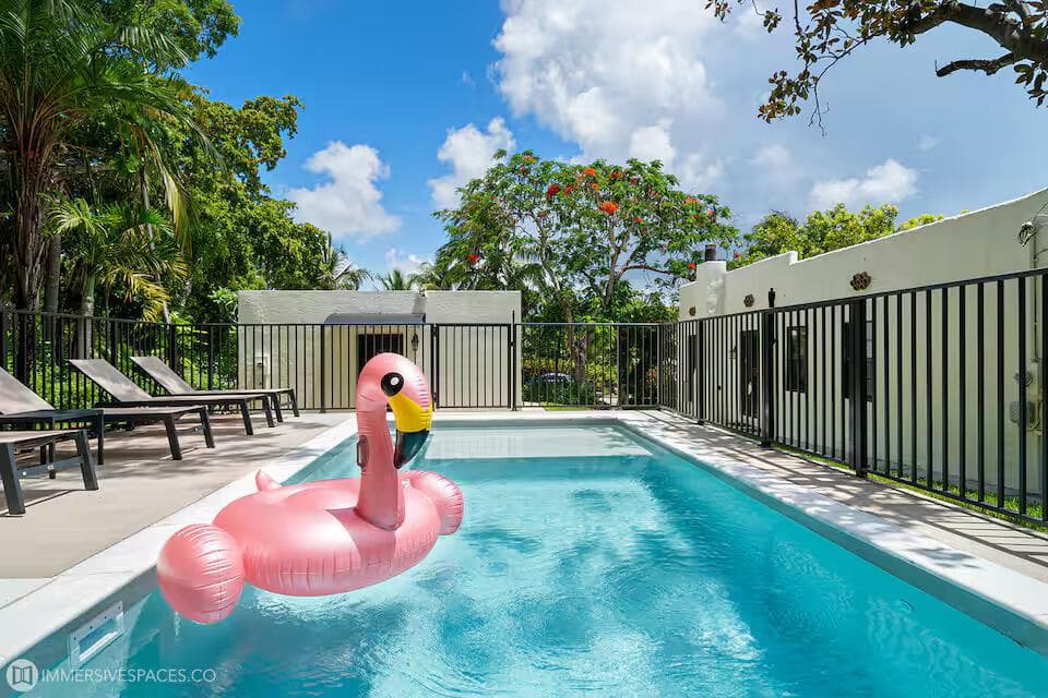 828 35th Street, West Palm Beach, FL 33407 photo 2