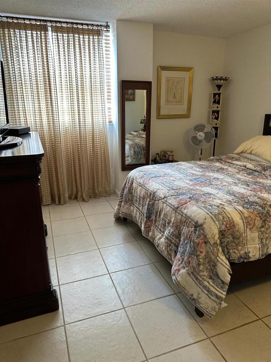2821 NE N Miami Beach Boulevard # 3M, North Miami Beach, FL 33160 photo 5