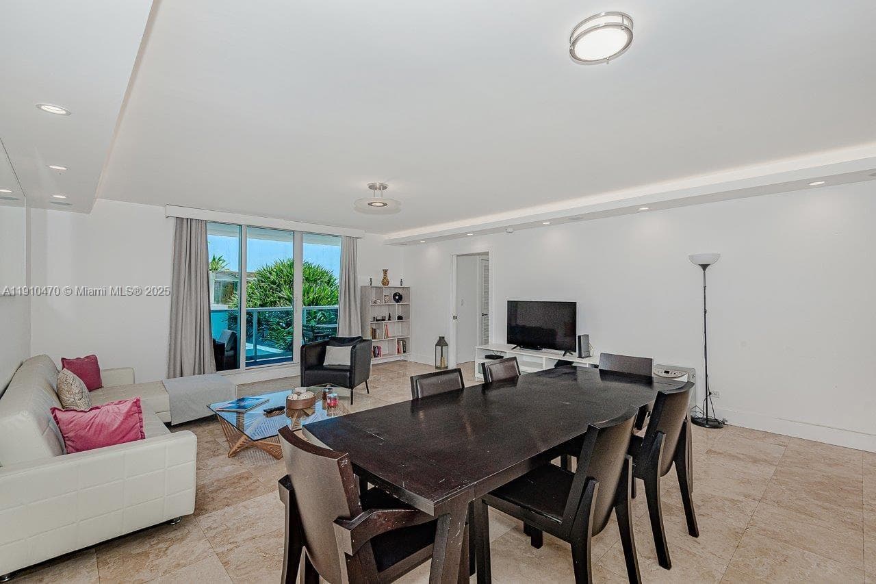 2301 Collins Ave # 310, Miami Beach, FL 33139 photo 3