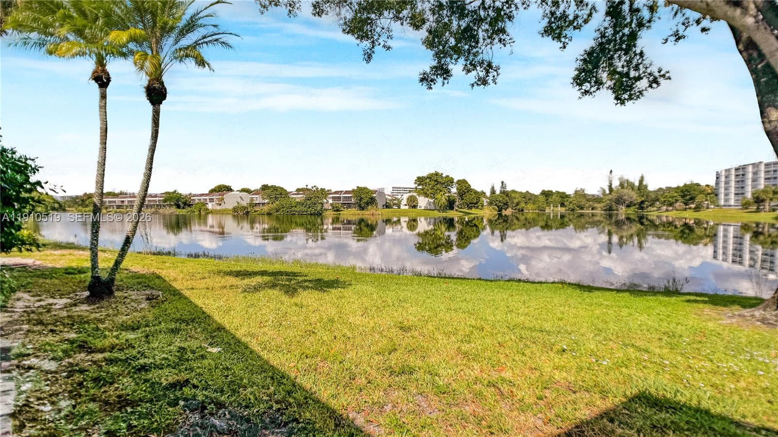 6405 W Oakland Park Blvd # 2, Lauderhill, FL 33313 photo 5