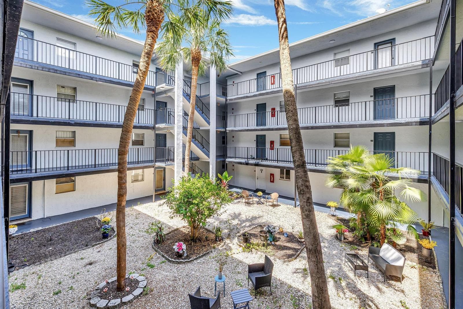 2800 Somerset Drive # 218j, Lauderdale Lakes, FL 33311 photo 4