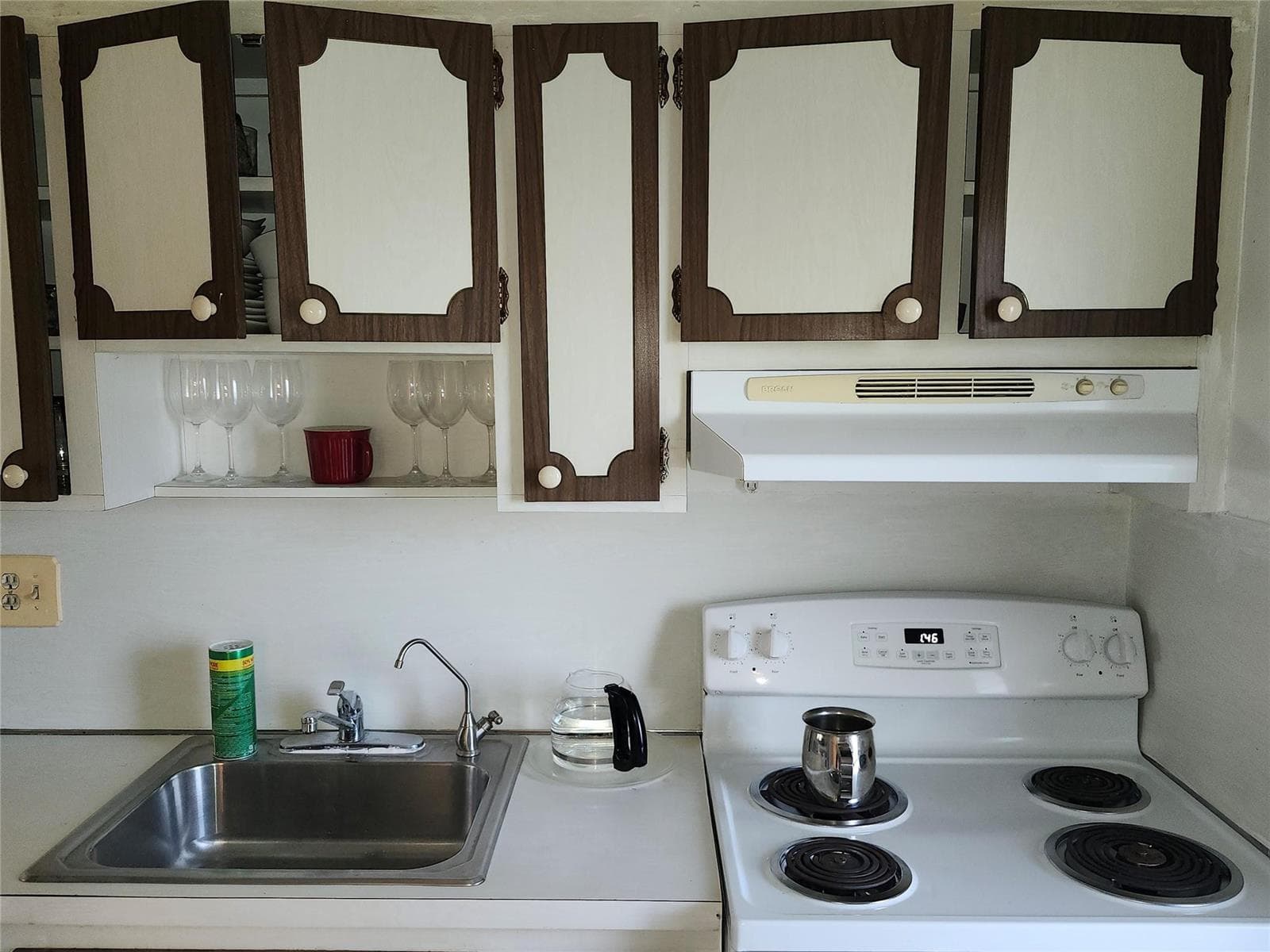 1201 Hillcrest Court # 105, Hollywood, FL 33021 photo 4