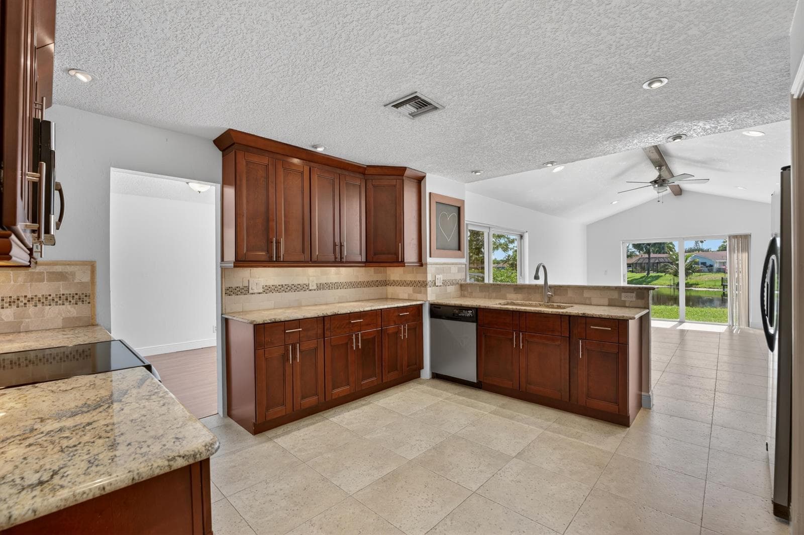 1273 SW 25th Avenue, Deerfield Beach, FL 33442 photo 3