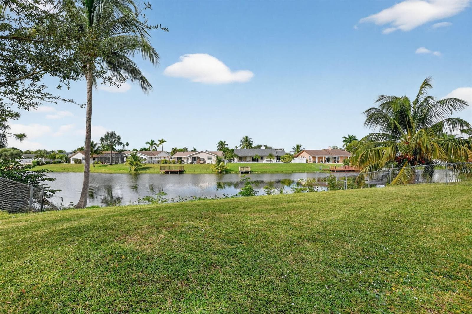 1273 SW 25th Avenue, Deerfield Beach, FL 33442 photo 4