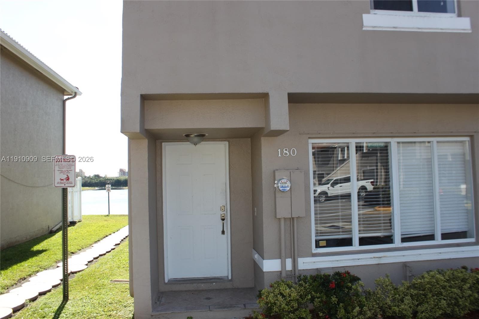 180 Riviera Cir # 30-5, Weston, FL 33326 photo 3