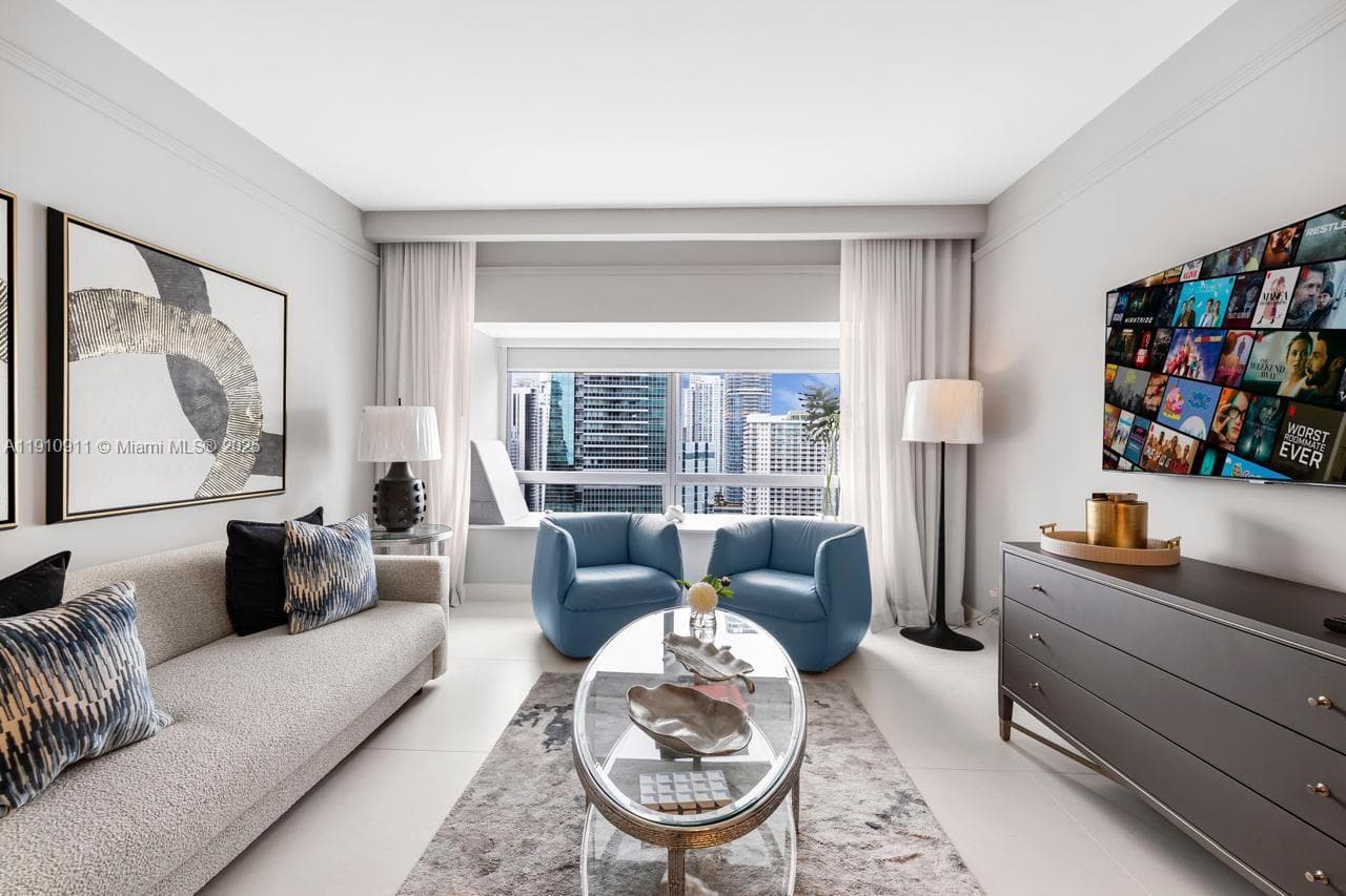 1435 Brickell Ave # 3410, Miami, FL 33131