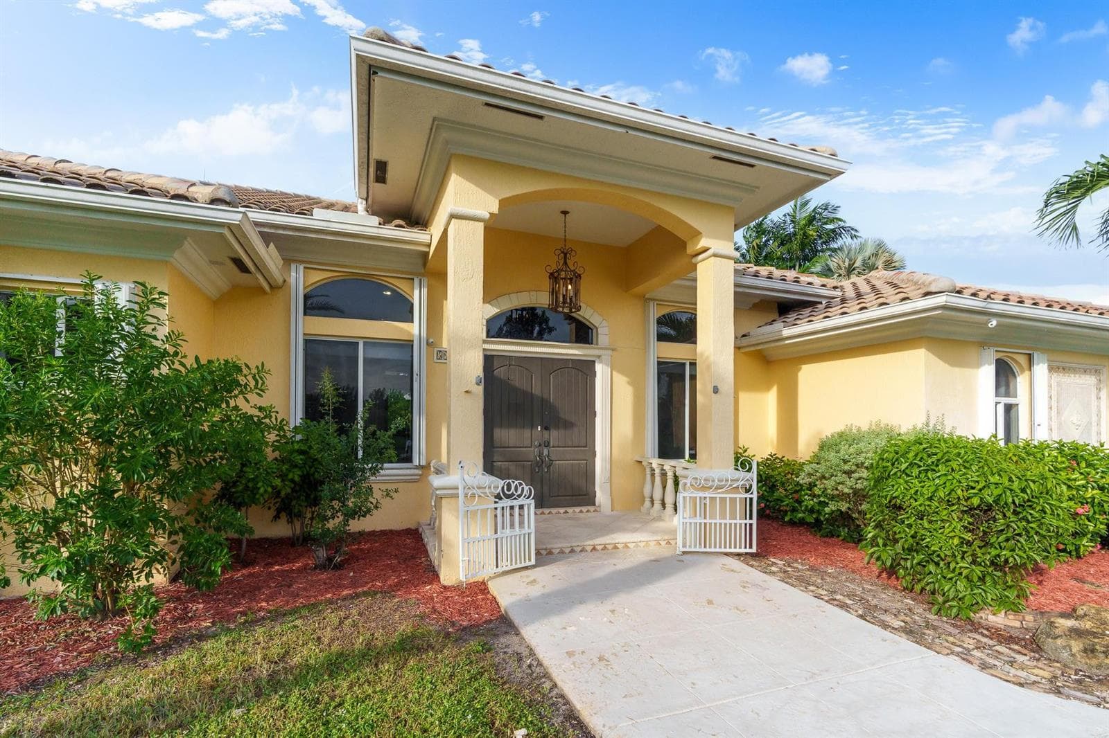 5973 SW 54th Court, Davie, FL 33314 photo 3