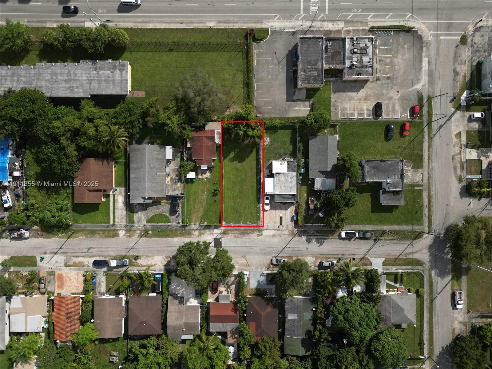 2368 NW 55th St, Miami, FL 33142 photo 3