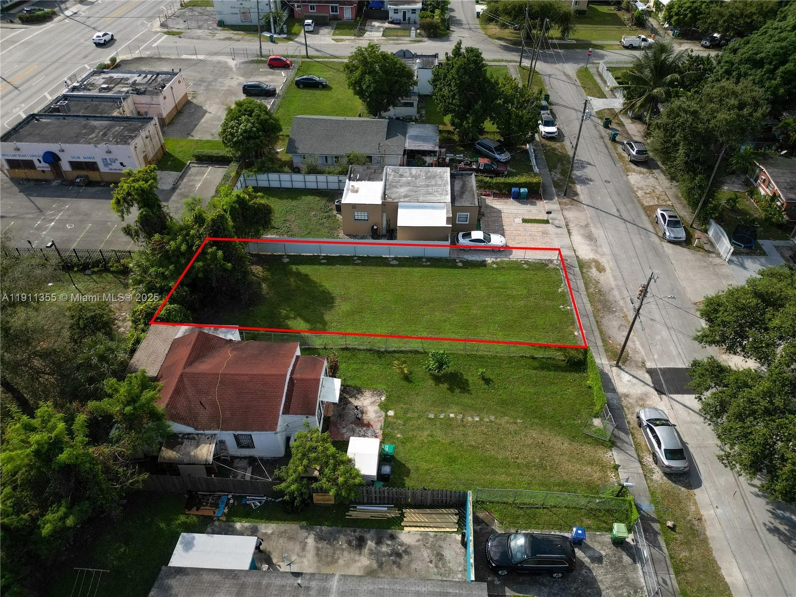 2368 NW 55th St, Miami, FL 33142 photo 5