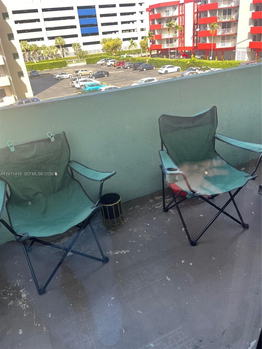 1825 W 44th Pl # 309, Hialeah, FL 33012 photo 3
