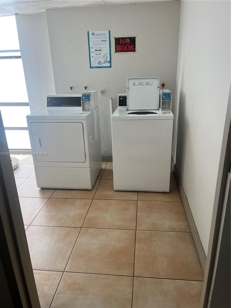 1825 W 44th Pl # 309, Hialeah, FL 33012 photo 5