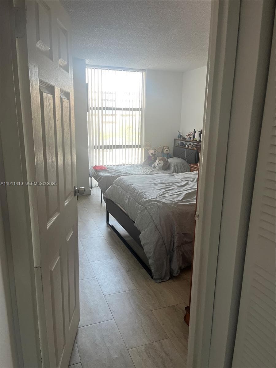 1825 W 44th Pl # 309, Hialeah, FL 33012 photo 4