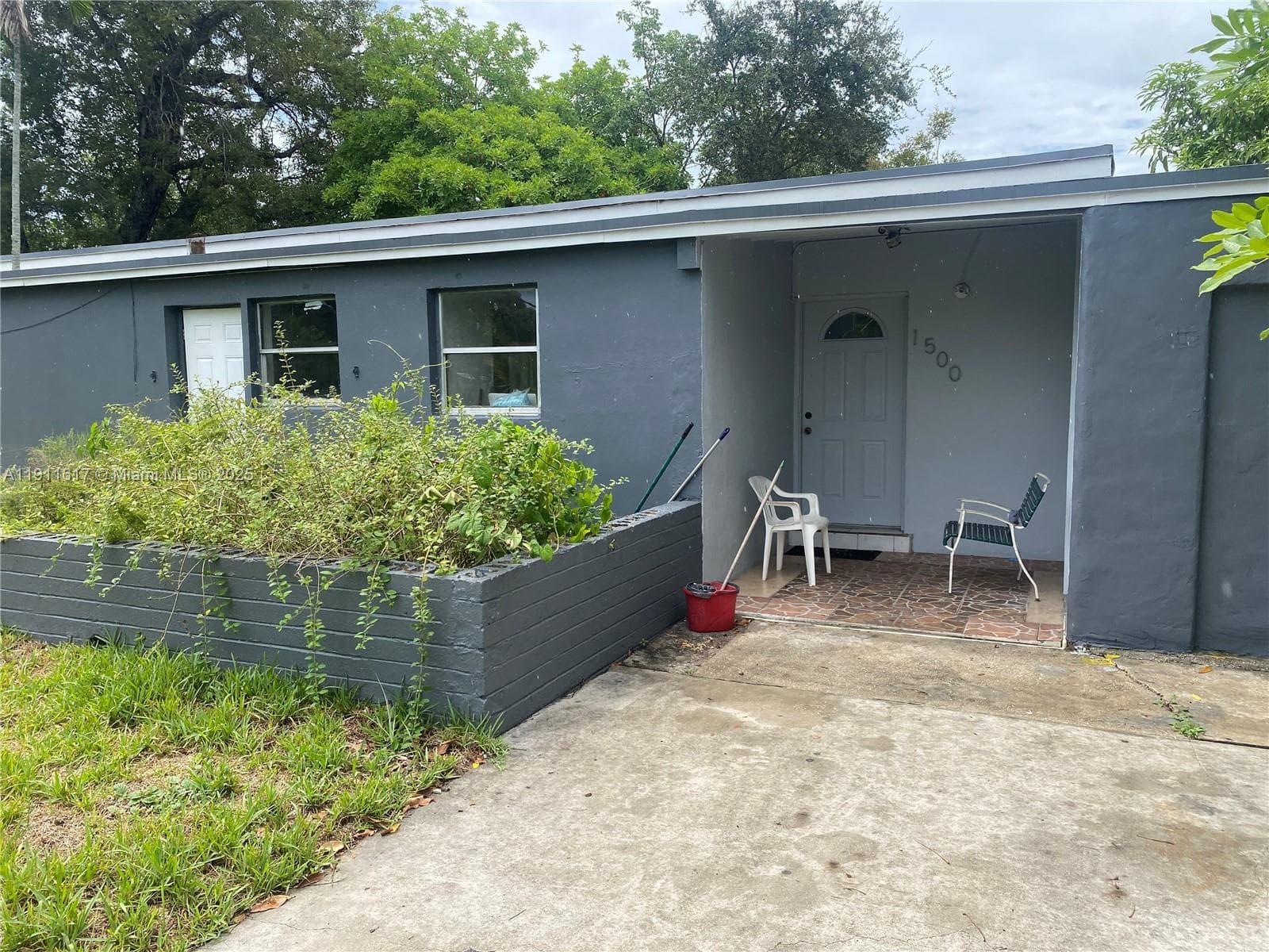 1500 NW 11th Ct, Fort Lauderdale, FL 33311 photo 2