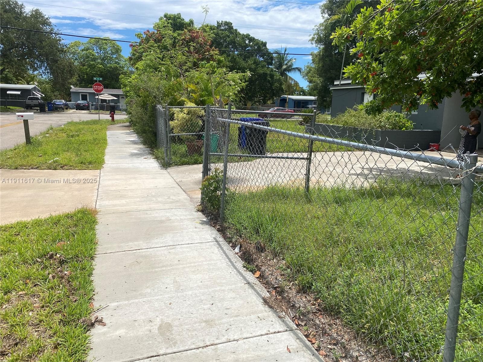 1500 NW 11th Ct, Fort Lauderdale, FL 33311 photo 5