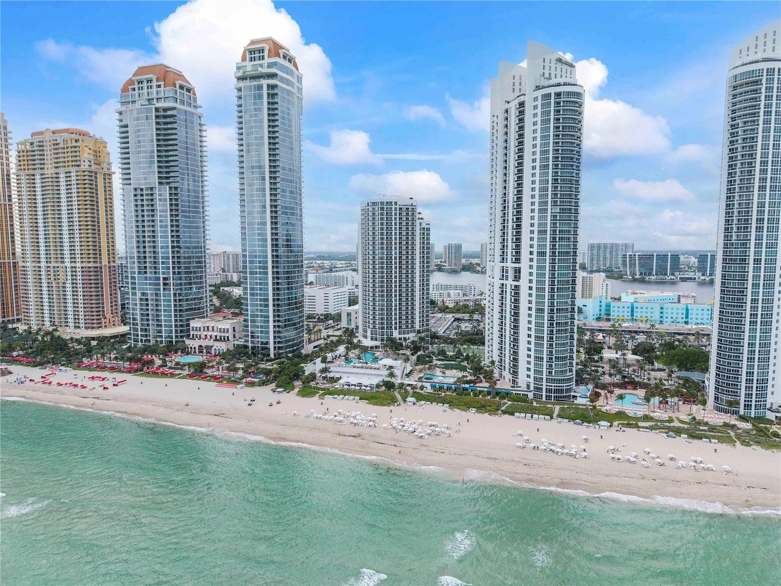 18001 Collins Avenue # 2806, North Miami Beach, FL 33160 photo 3