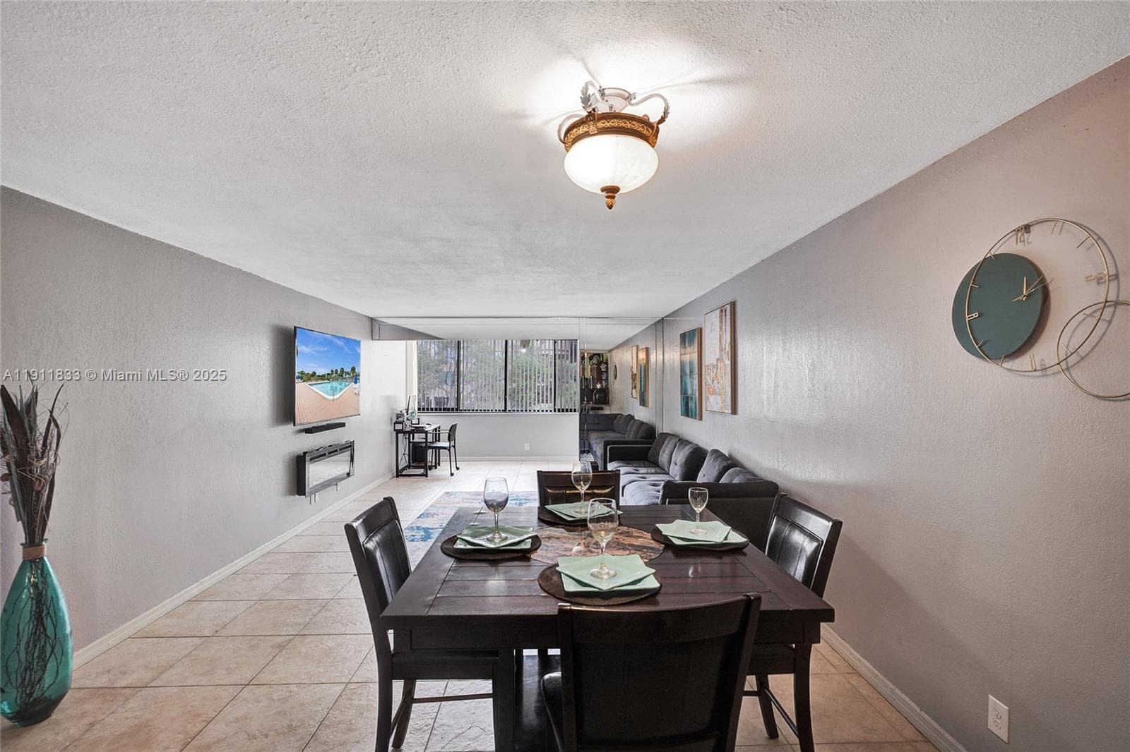 8010 Hampton Blvd # 211, North Lauderdale, FL 33068 photo 4