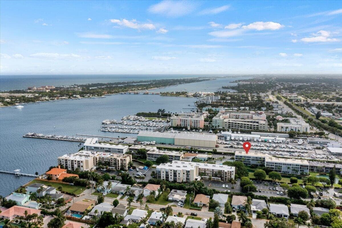300 Waterway Drive S # 308, Lantana, FL 33462 photo 2