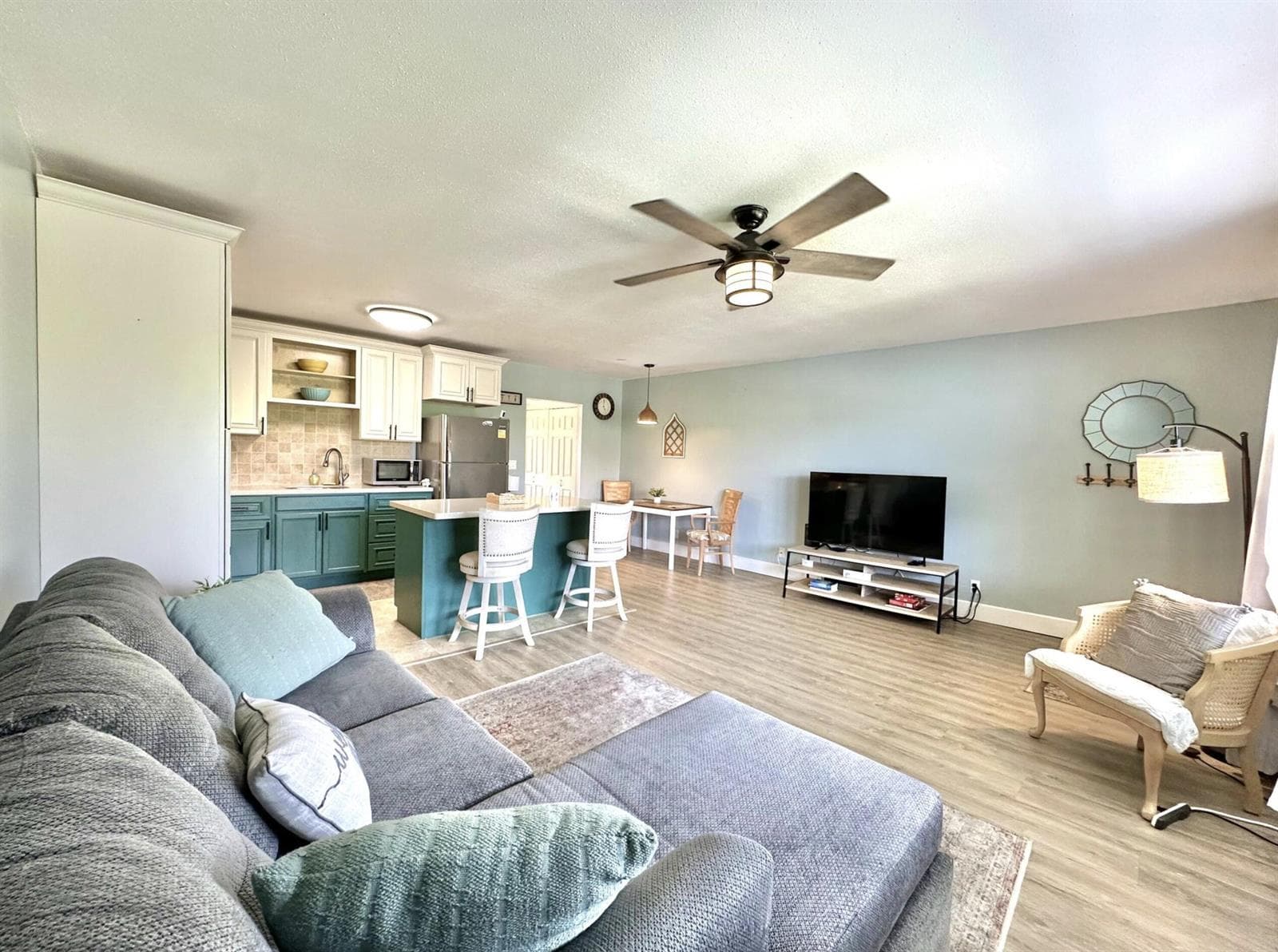 359 Norwich O, West Palm Beach, FL 33417 photo 3