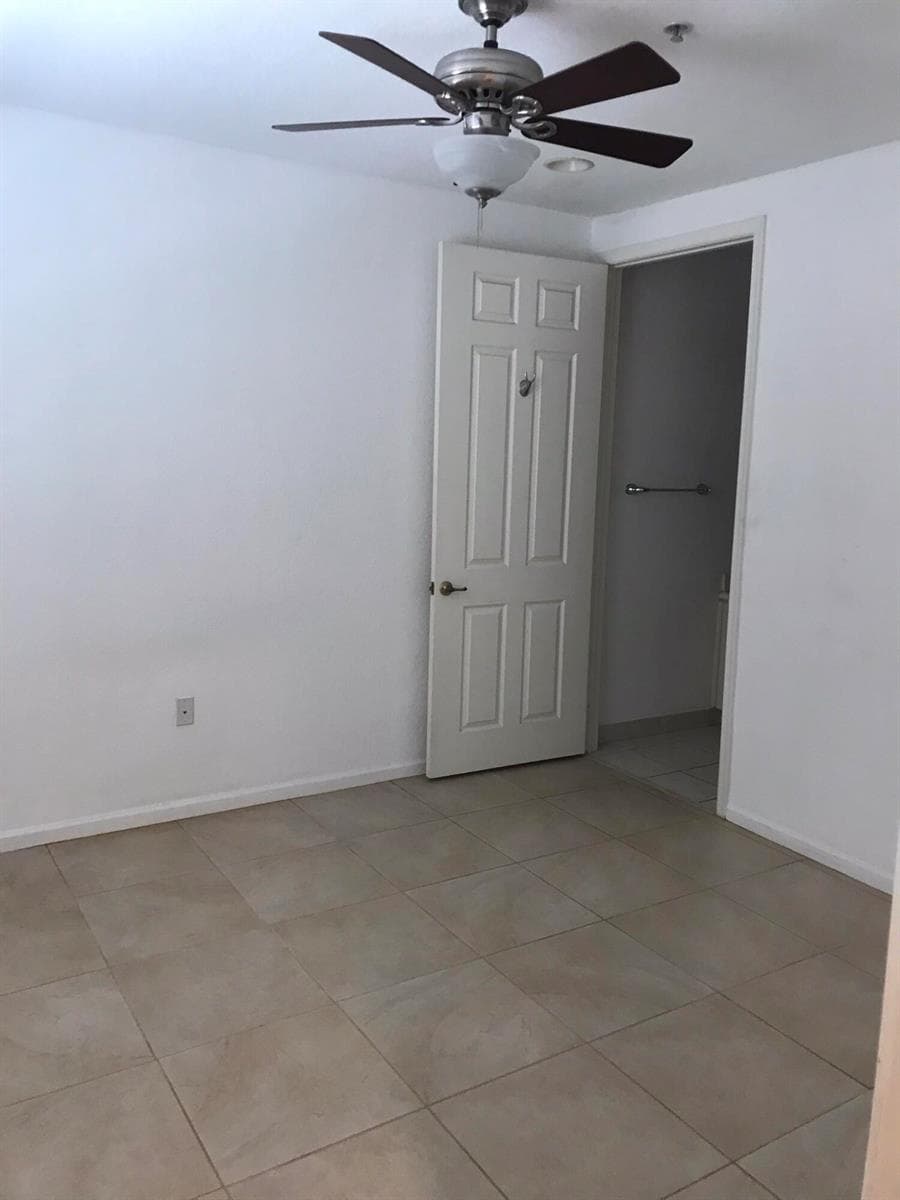 1430 Via Alferi, Boynton Beach, FL 33426 photo 4
