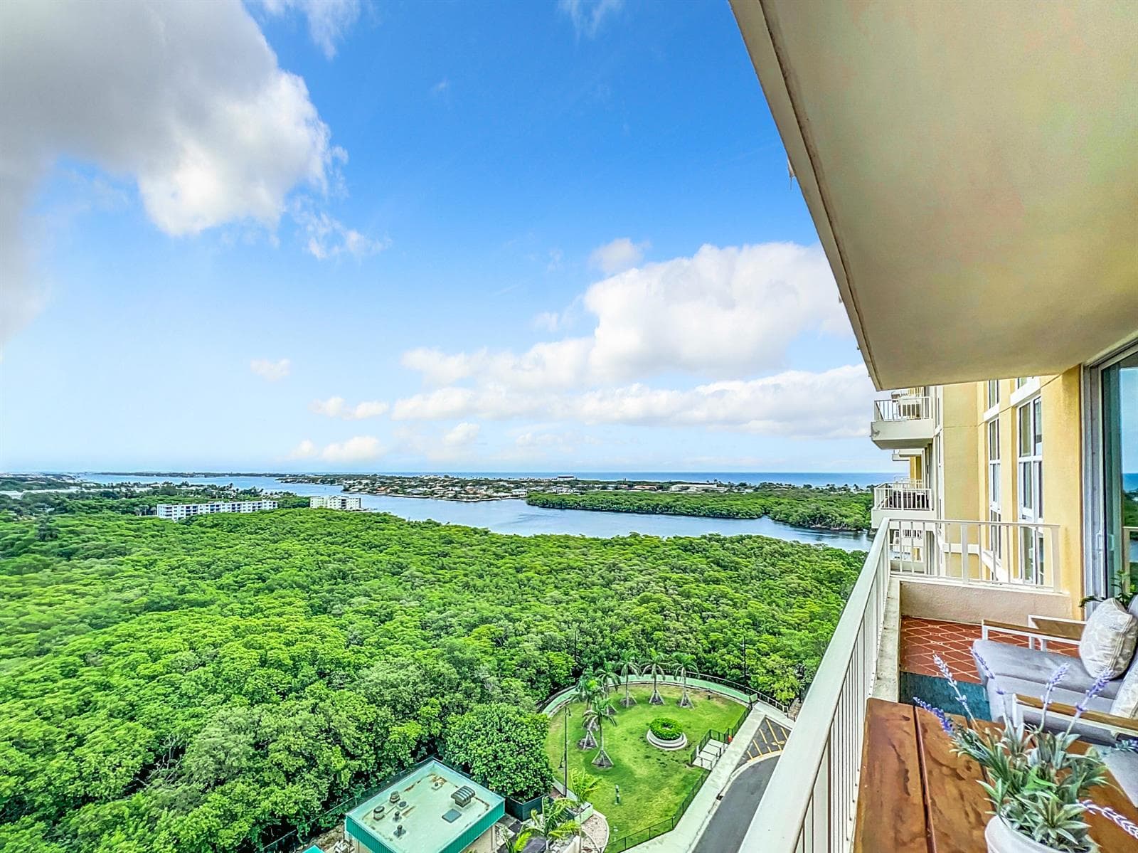 700 E Boynton Beach Boulevard # 1408, Boynton Beach, FL 33435 photo 2