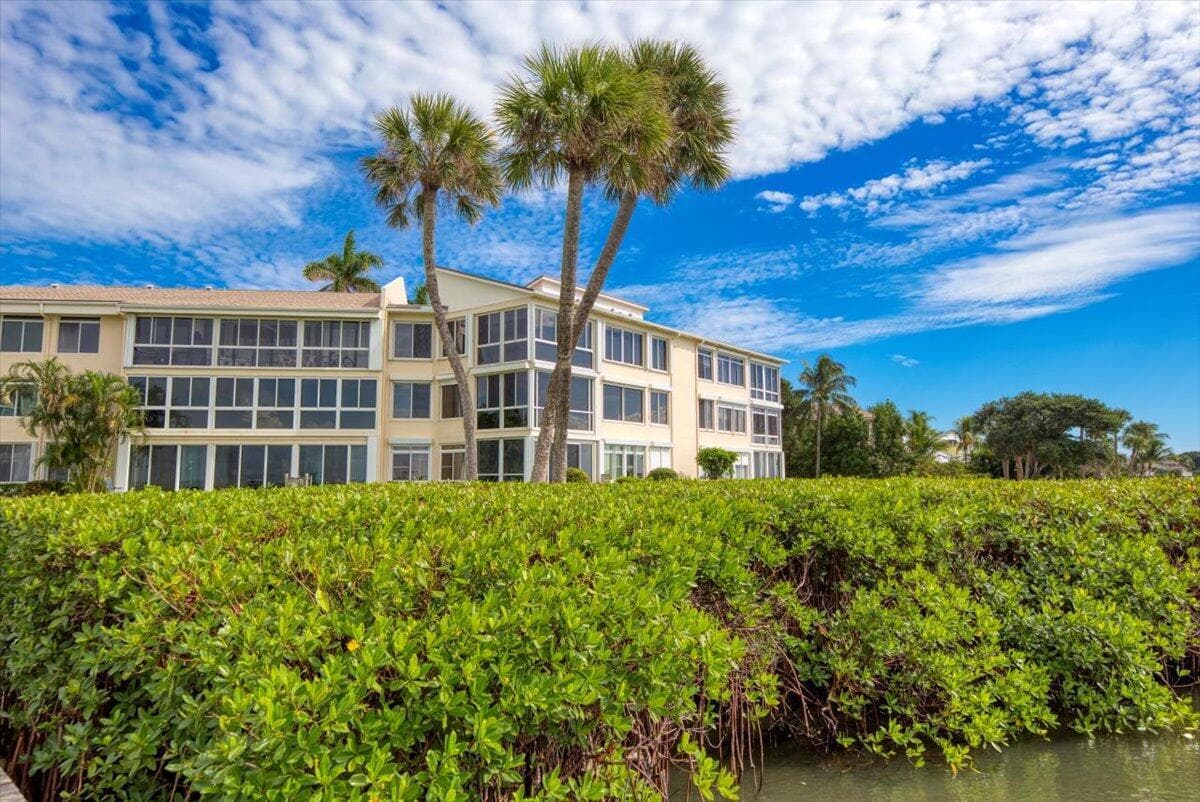 2370 NE Ocean Boulevard # A201, Stuart, FL 34996 photo 4