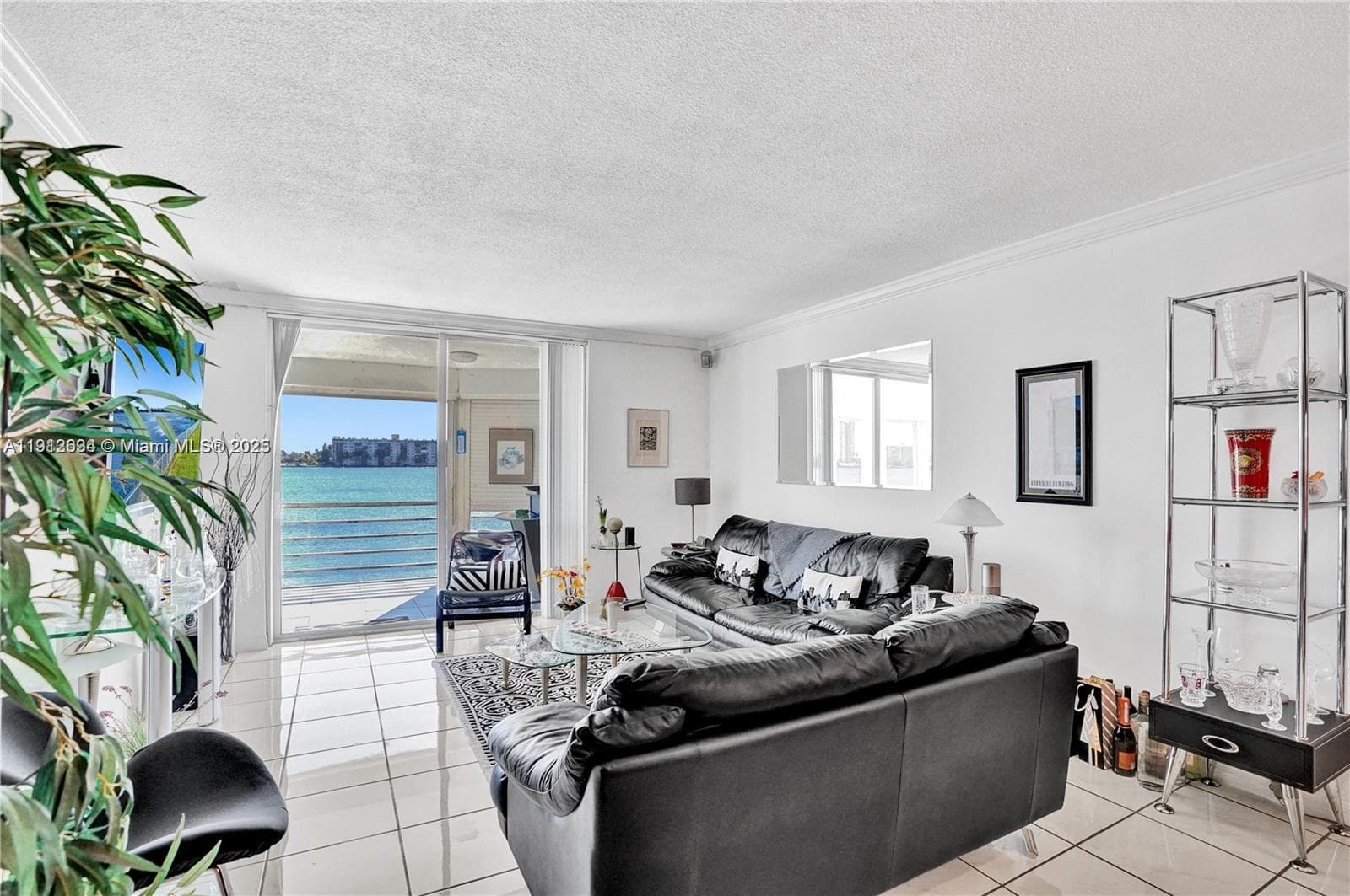 1000 NE 191st St # 21, Miami, FL 33179 photo 5