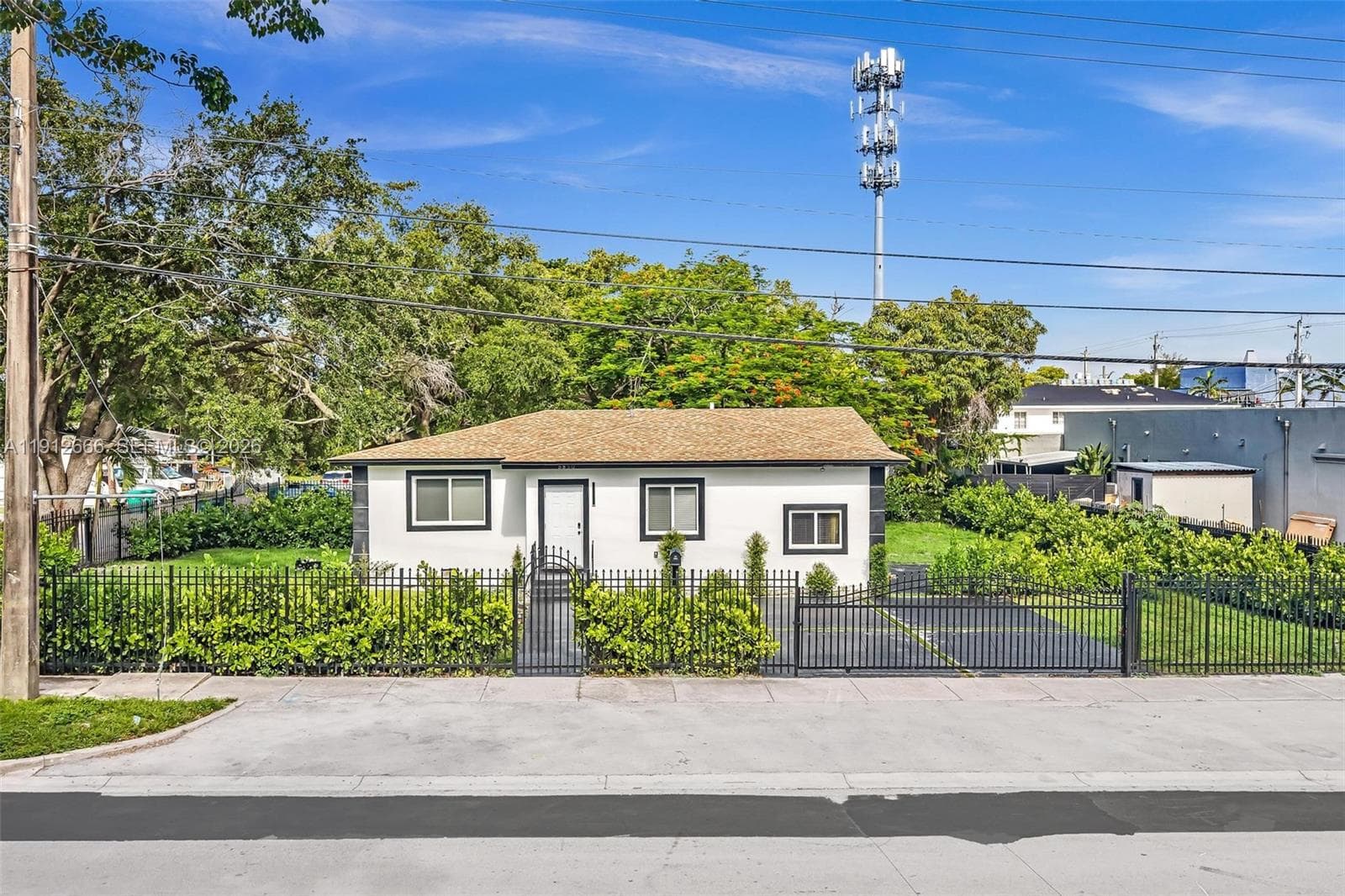 5850 NE 3rd Ave, Miami, FL 33137