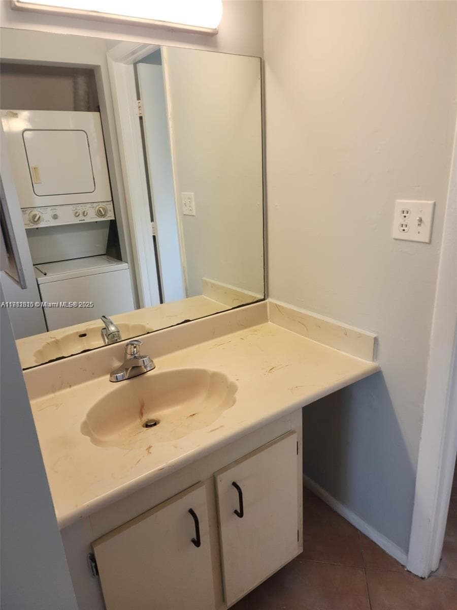 6061 Shakerwood Cir # 208, Tamarac, FL 33319 photo 5