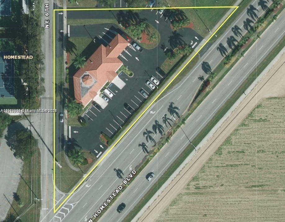 600 N Homestead Blvd, Homestead, FL 33030 photo 2