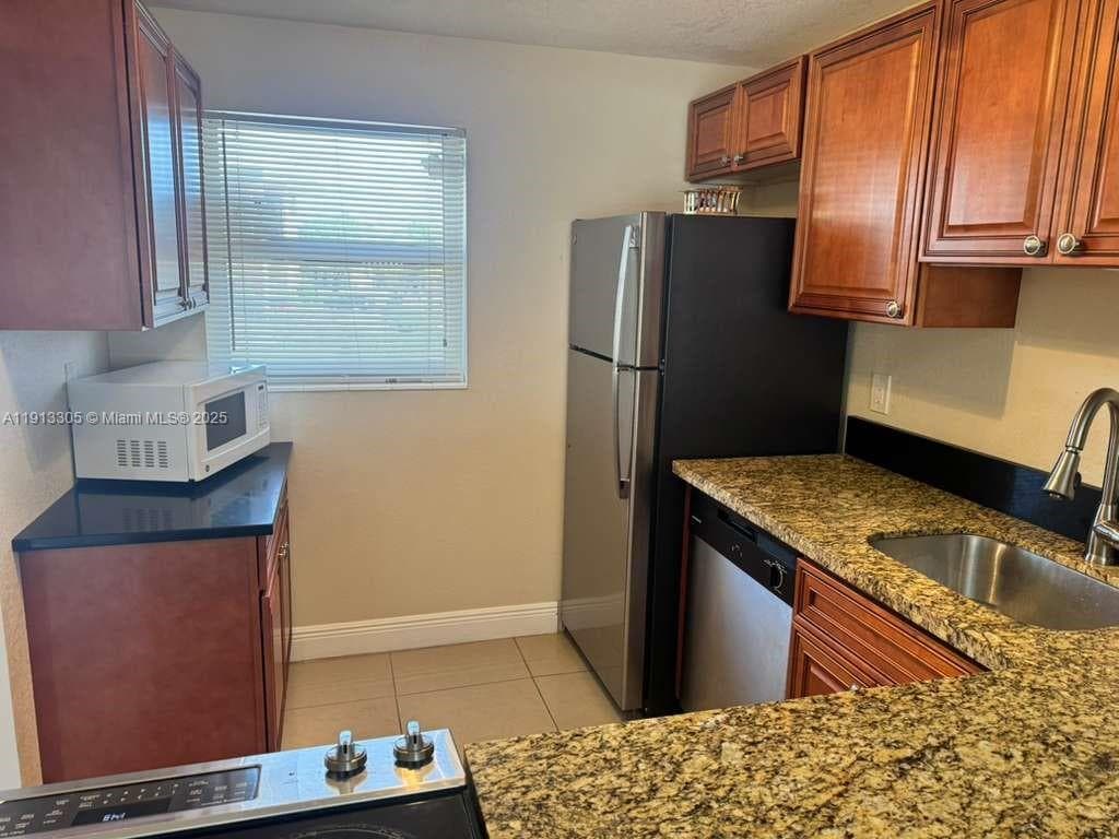 3001 NW 46th Ave # 207, Lauderdale Lakes, FL 33313 photo 5