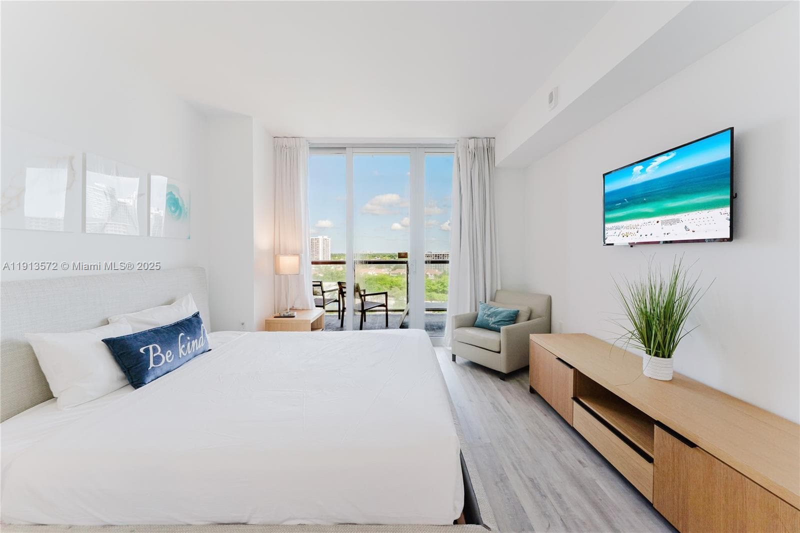 2602 E Hallandale Beach Blvd # R1206, Hallandale Beach, FL 33009 photo 4