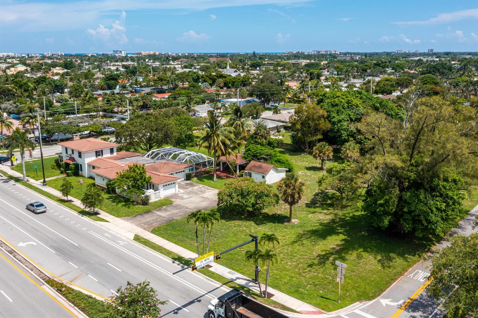556 E Hillsboro Boulevard, Deerfield Beach, FL 33441 photo 3