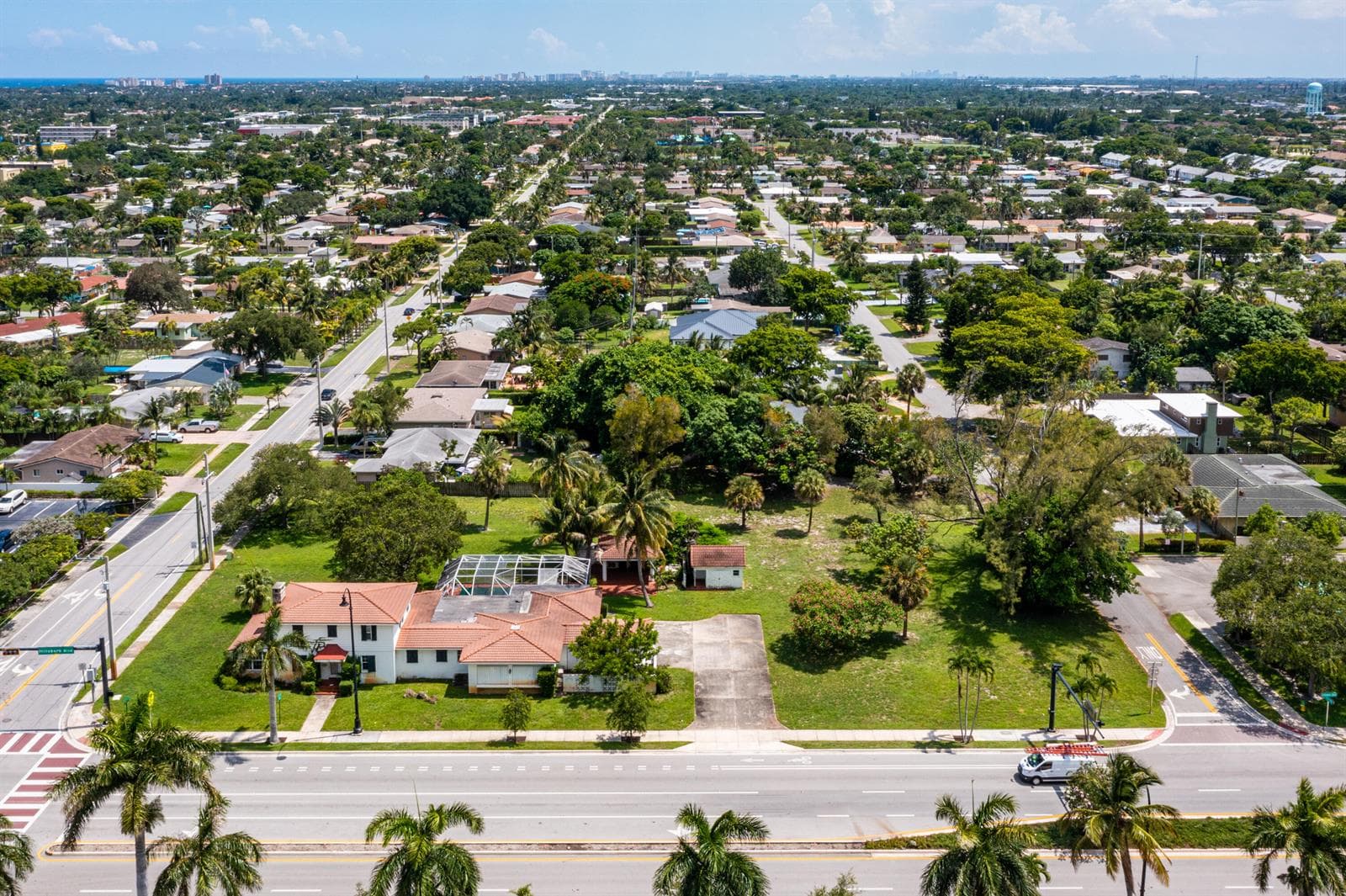 556 E Hillsboro Boulevard, Deerfield Beach, FL 33441 photo 5