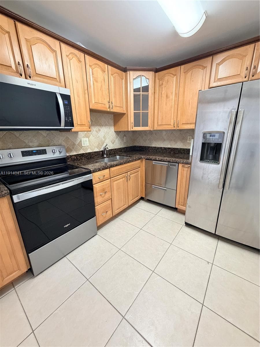 3701 N Country Club Dr # 1901, Aventura, FL 33180 photo 4