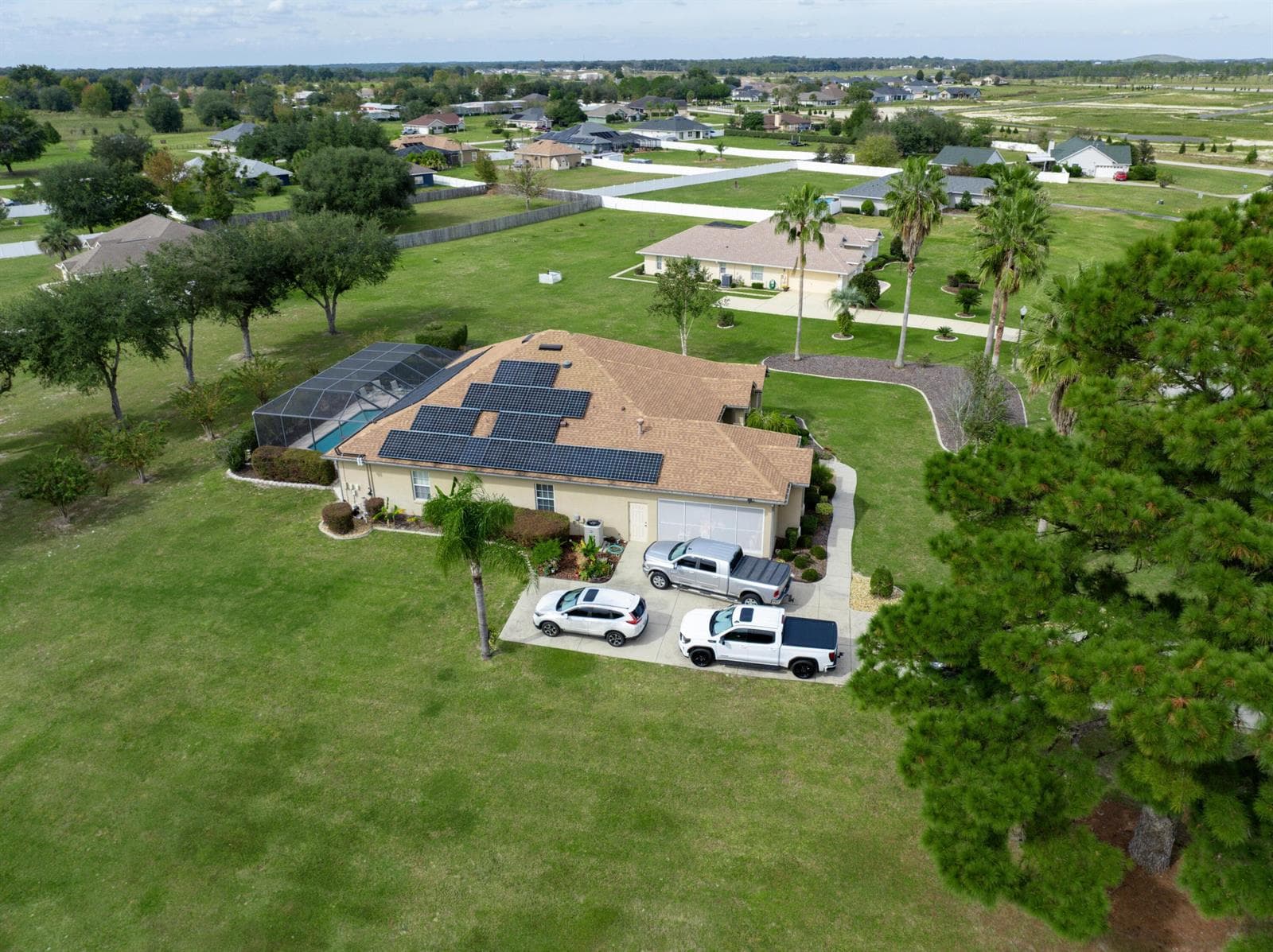 9908 SE 67th Avenue Road, FL 34420 photo 4