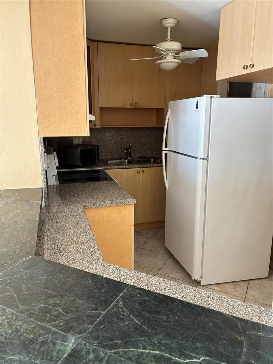 3040 NE 16th Avenue # A210, Oakland Park, FL 33334 photo 4