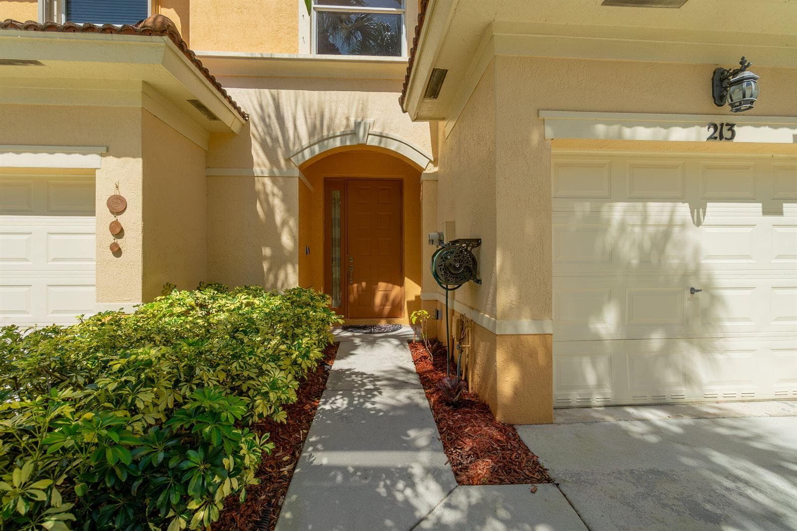 213 River Bluff Lane, Royal Palm Beach, FL 33411 photo 2