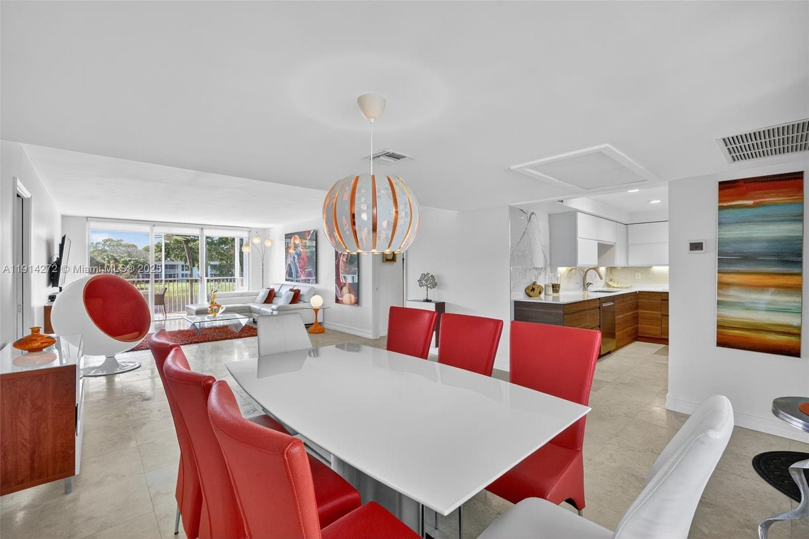 3611 Oaks Clubhouse Dr # 202, Pompano Beach, FL 33069 photo 3