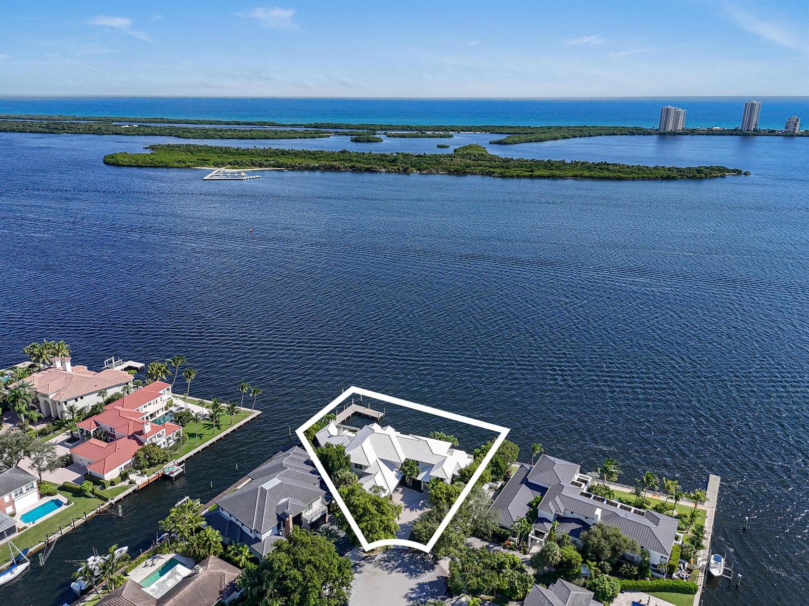 101 Bowsprit Drive, North Palm Beach, FL 33408 photo 2