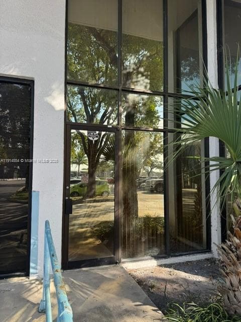 5300 NW 12th Ave # 6, Fort Lauderdale, FL 33309 photo 2