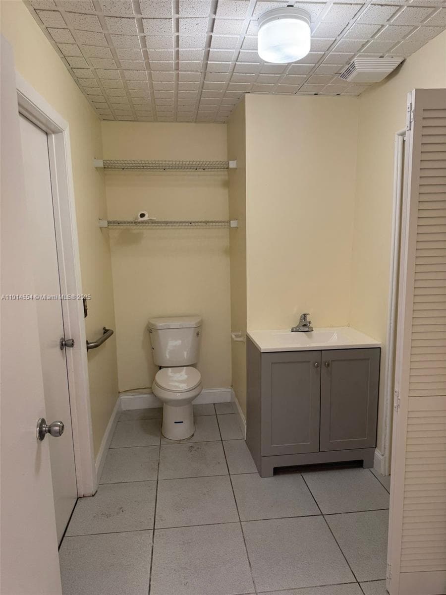 5300 NW 12th Ave # 6, Fort Lauderdale, FL 33309 photo 3