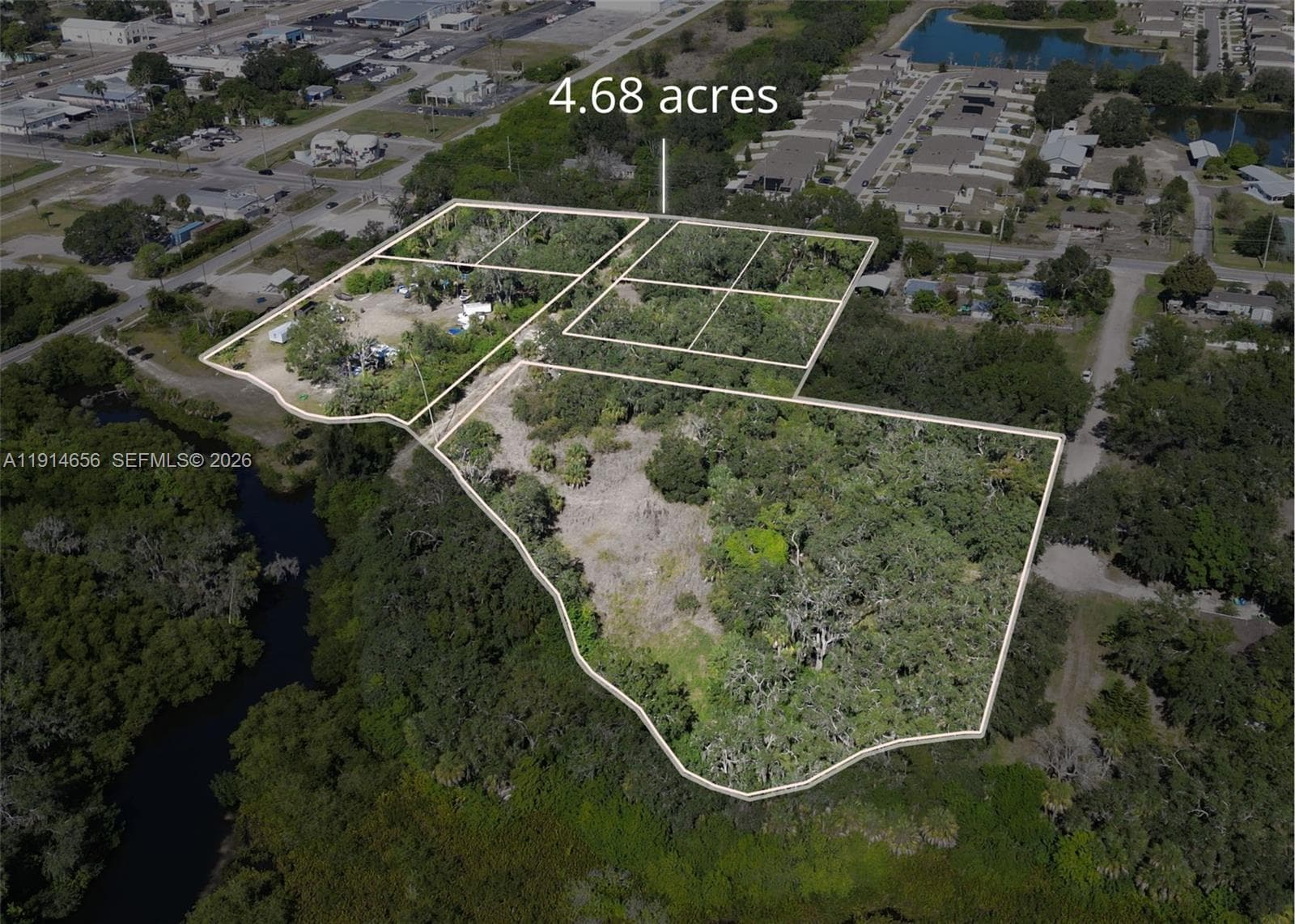 301 E Shell Point Road, Tampa, FL 33570 photo 2