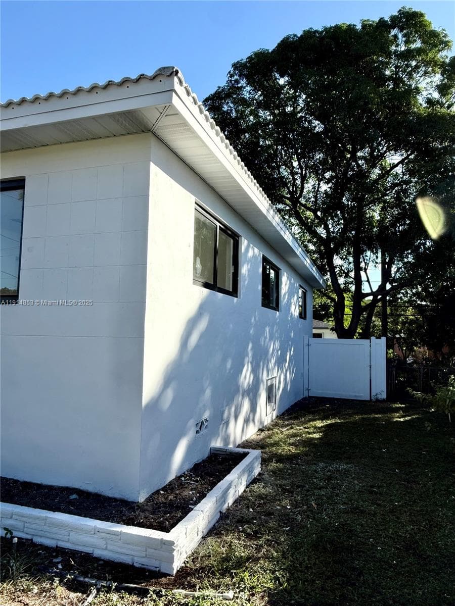 12615 N Miami Ave # 12615, North Miami, FL 33168 photo 3
