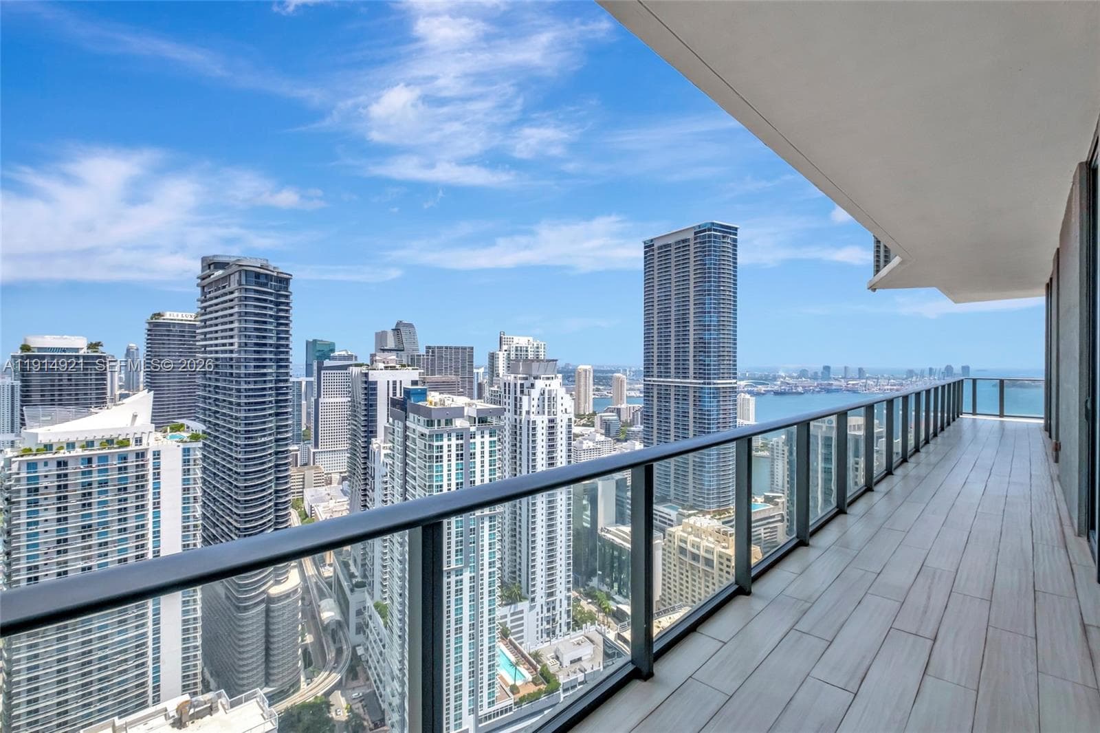 SLS Brickell photo 2