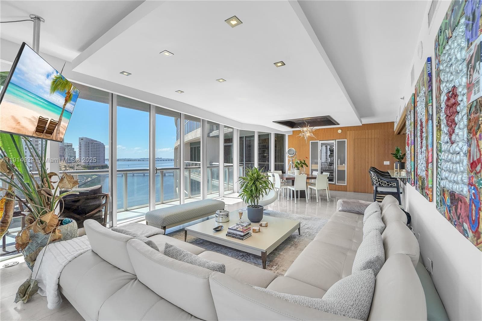 465 Brickell Ave # 1001, Miami, FL 33131