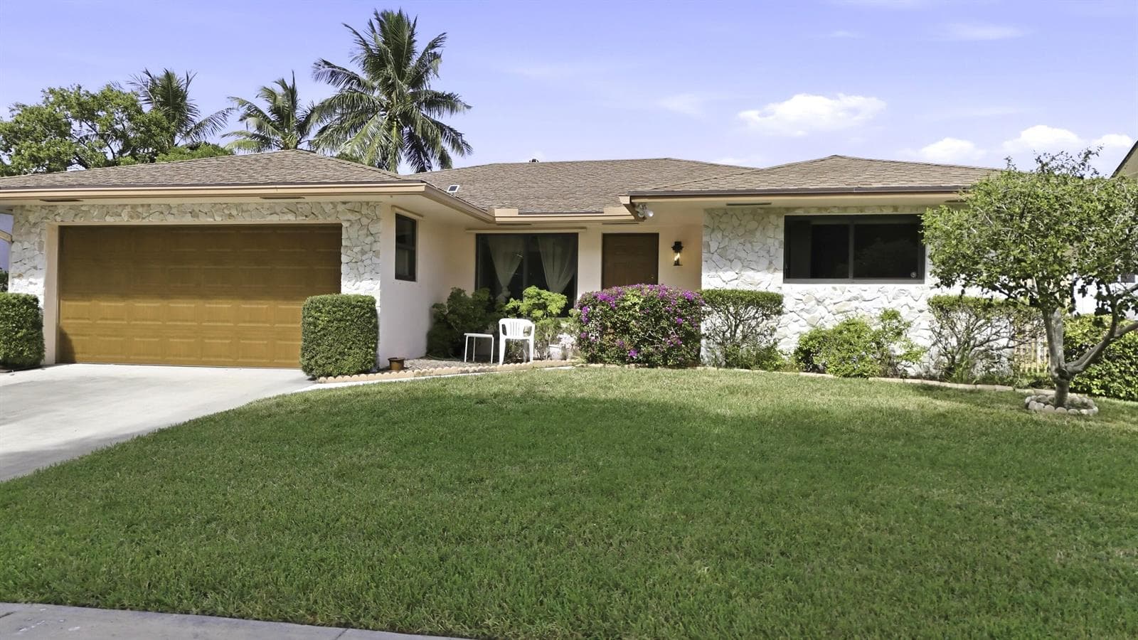 309 SE 4th Street, Dania Beach, FL 33004 photo 2