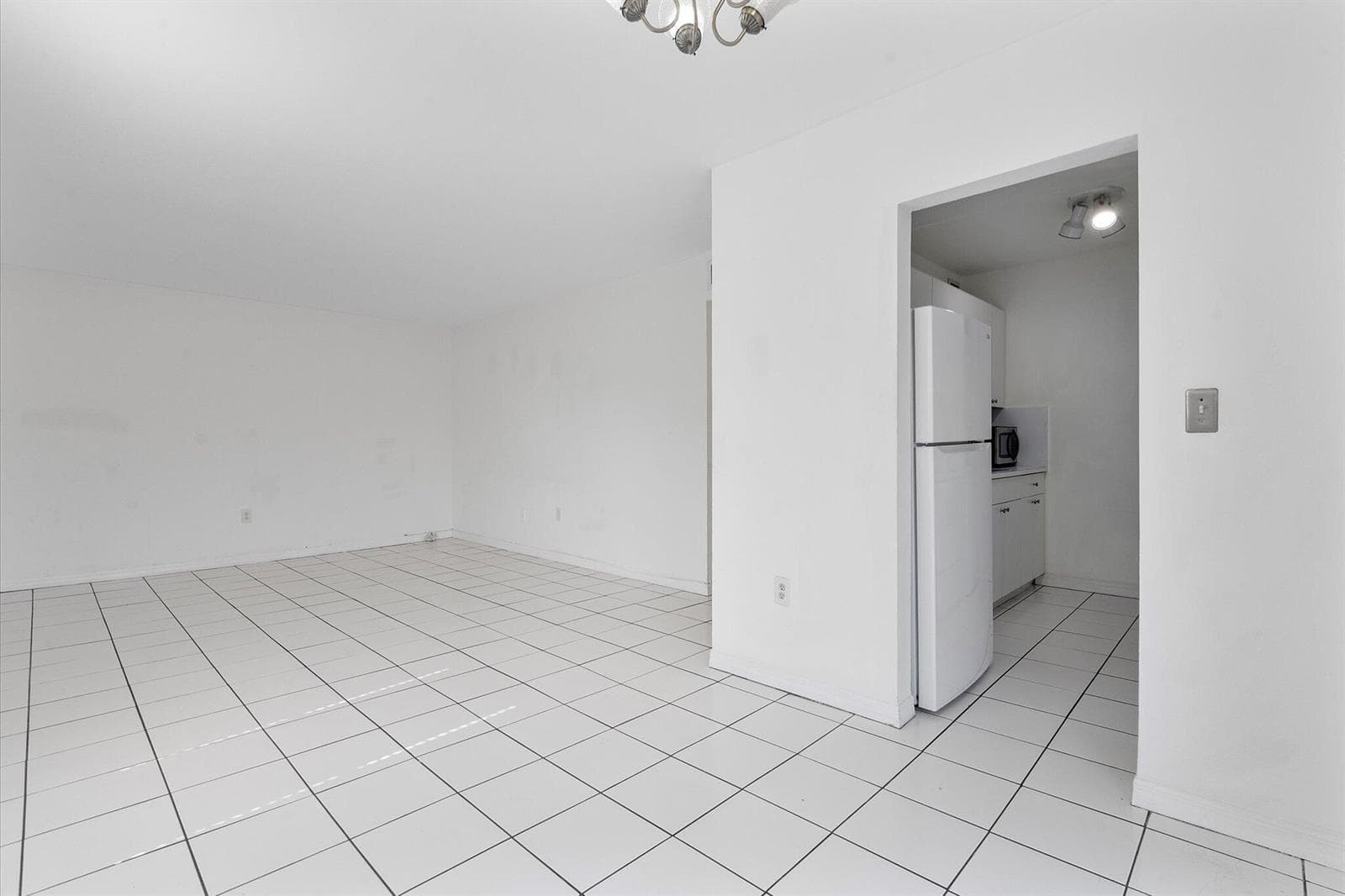 2138 SW 6th Street # 301, Miami, FL 33135 photo 5
