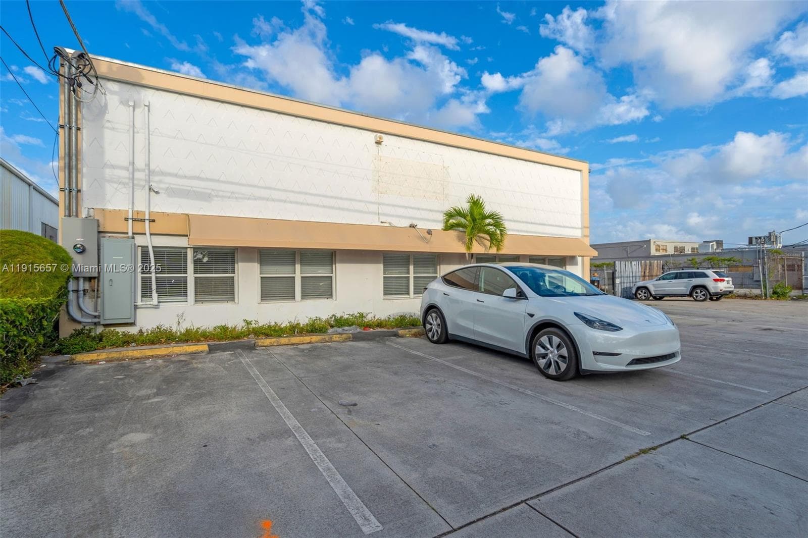 1226 NW 23rd Ave, Fort Lauderdale, FL 33311 photo 4