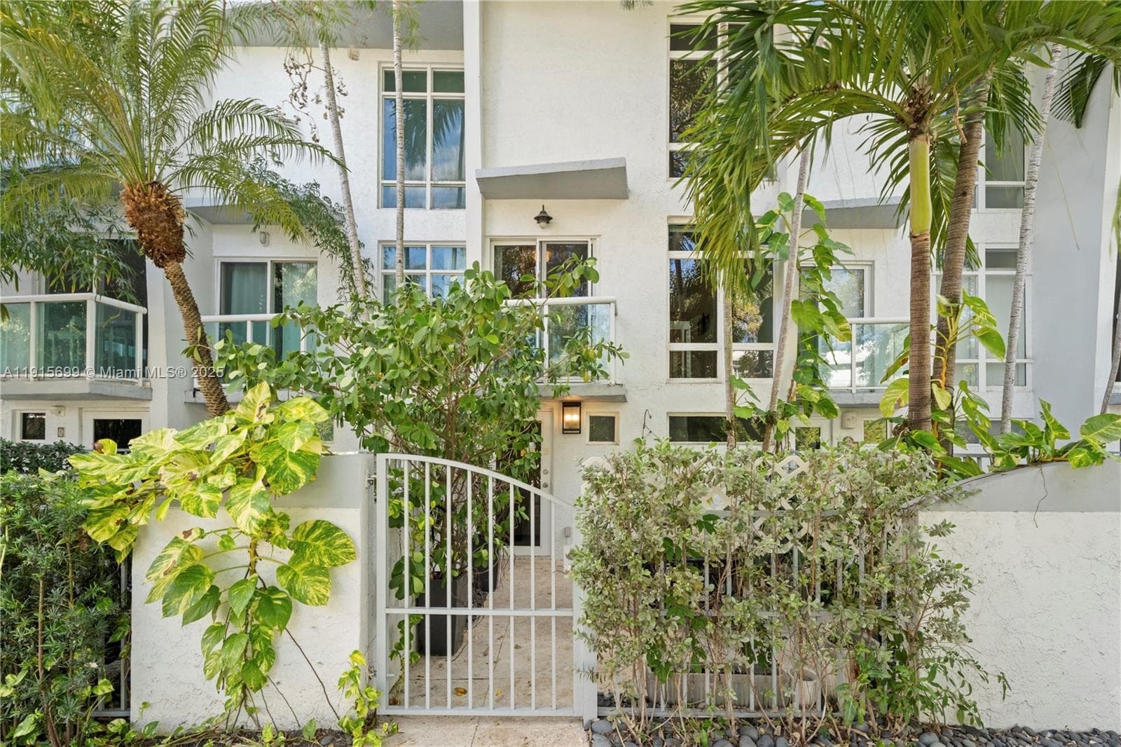 1853 Jefferson Ave # 6, Miami Beach, FL 33139 photo 2