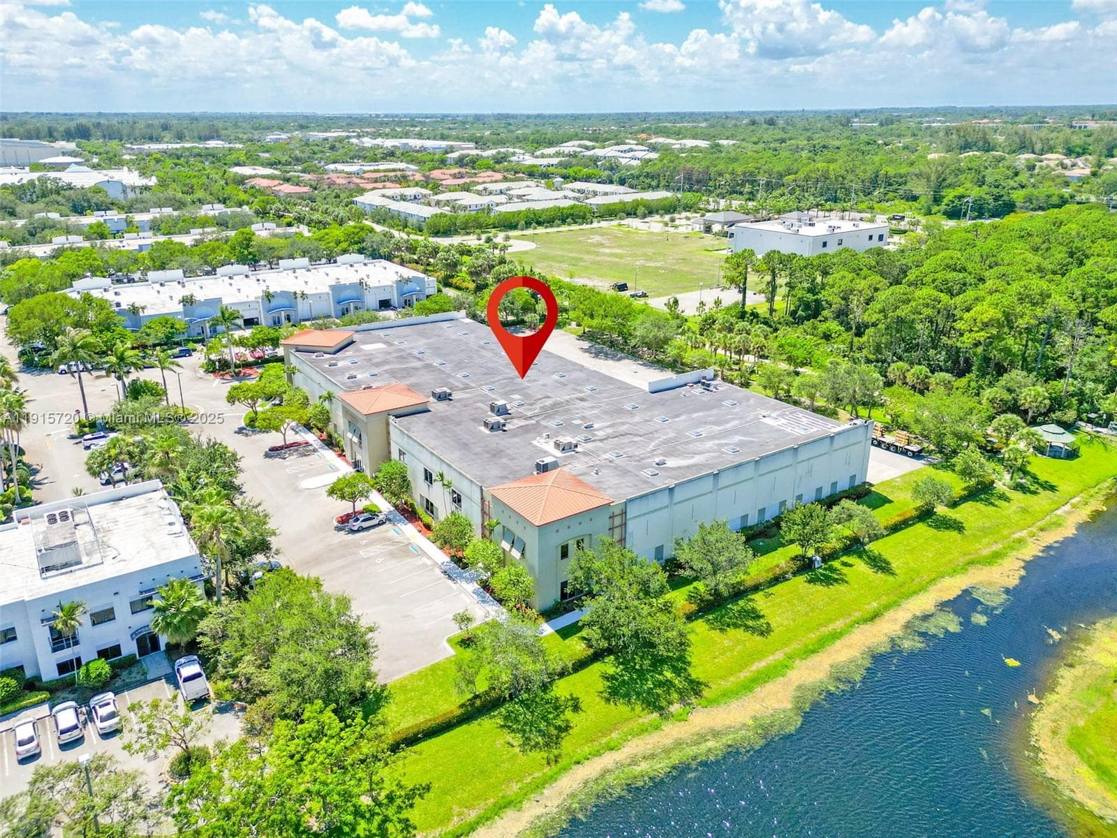 6850 Lyons Technology Cir, Coconut Creek, FL 33073 photo 2
